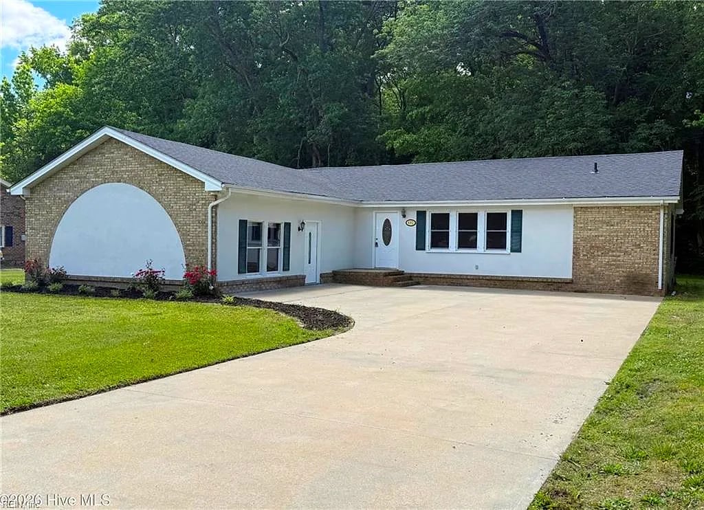 602 Terry ST, Elizabeth City — 3 bed Residential, 2,091 sqft