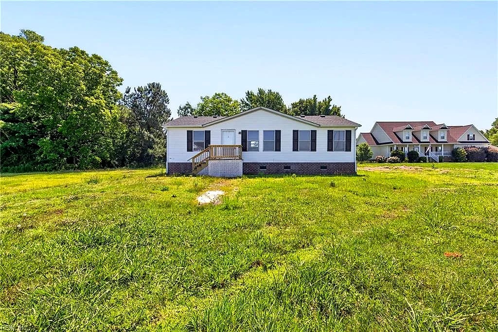 297 Old Swamp RD, South Mills — 3 bed Residential, 1,040 sqft