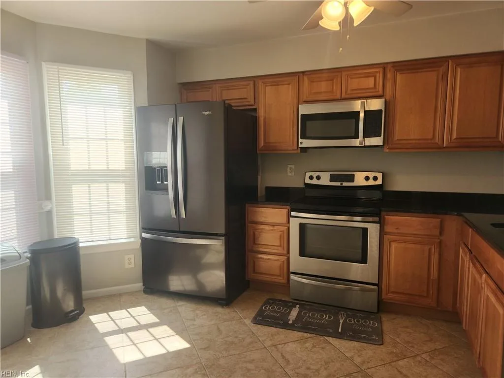 4776 Woods Edge RD, VIRGINIABEACH VA 23462 - Photo 4