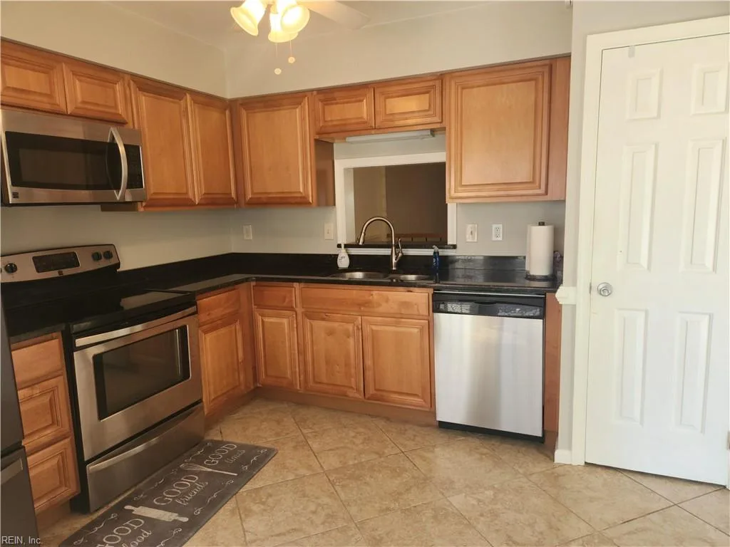4776 Woods Edge RD, VIRGINIABEACH VA 23462 - Photo 5
