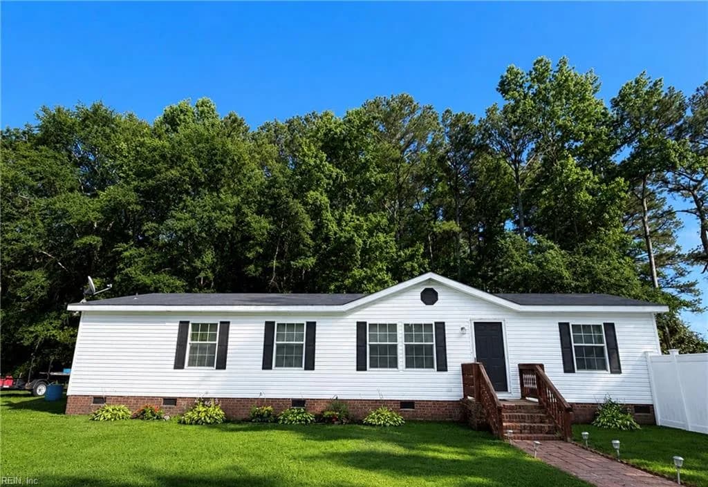31397 Lelia LN, CARRSVILLE VA 23315 - Photo 2