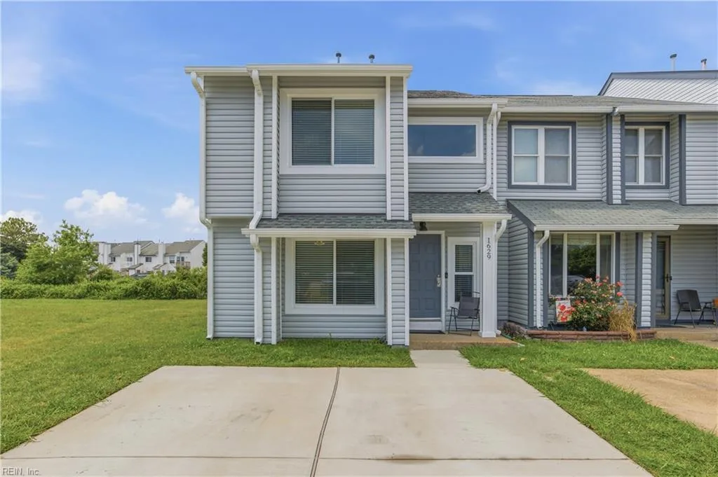 1629 Kitimal DR, VIRGINIABEACH VA 23454 - Photo 3