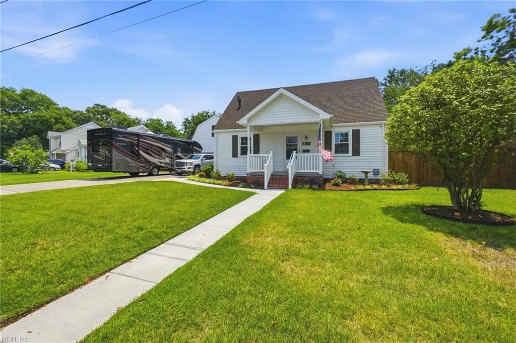 301 Dixie DR, NORFOLK VA 23505 - Photo 3