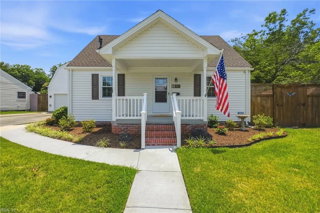 301 Dixie DR, NORFOLK VA 23505 - Photo 4