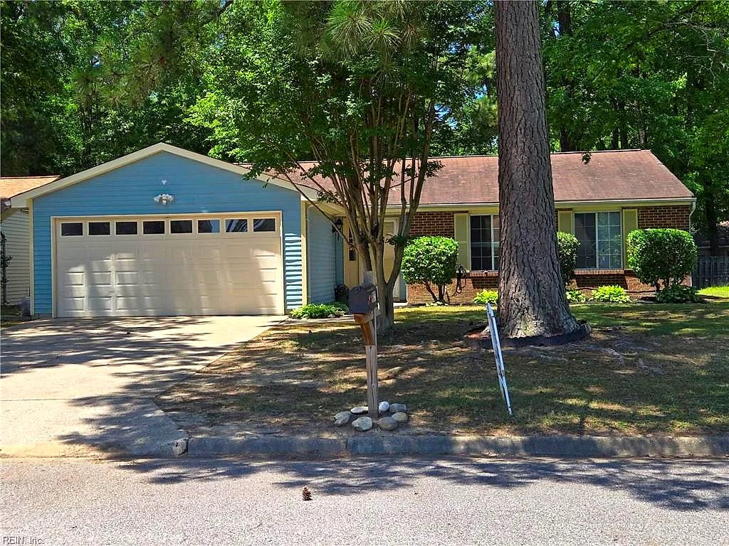 915 Cherry Creek DR, Newport News — 3 bed Residential, 1,500 sqft