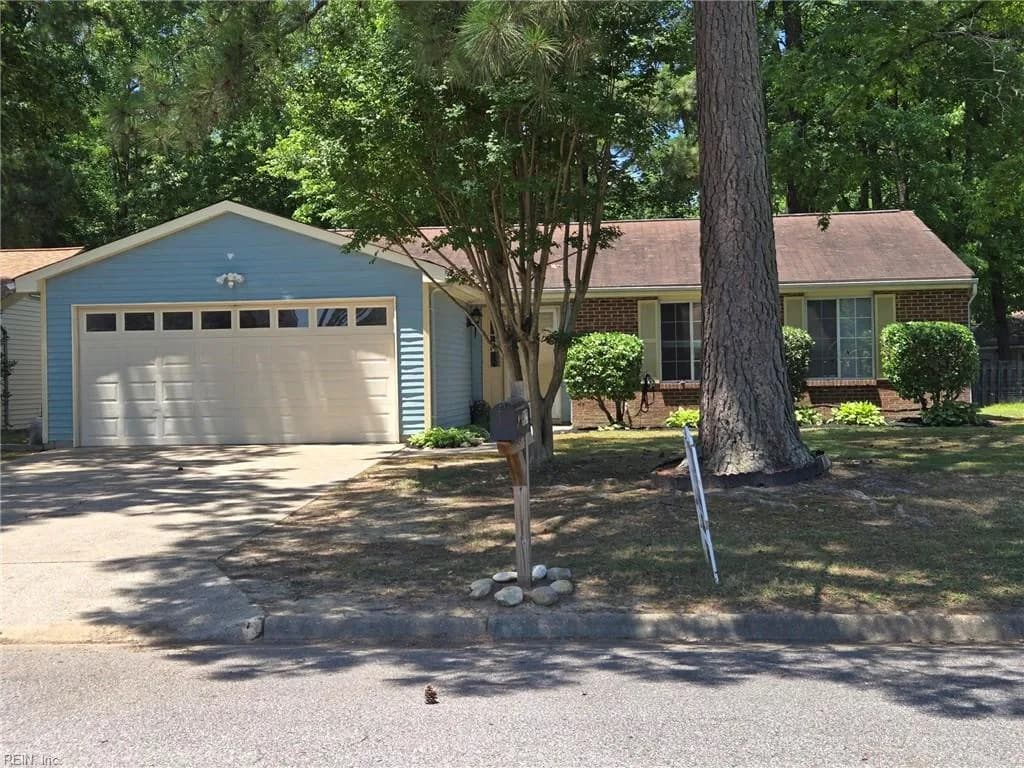 915 Cherry Creek DR, NEWPORTNEWS VA 23608 - Photo 2