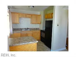 700 Homestead AVE, HAMPTON VA 23661 - Photo 3