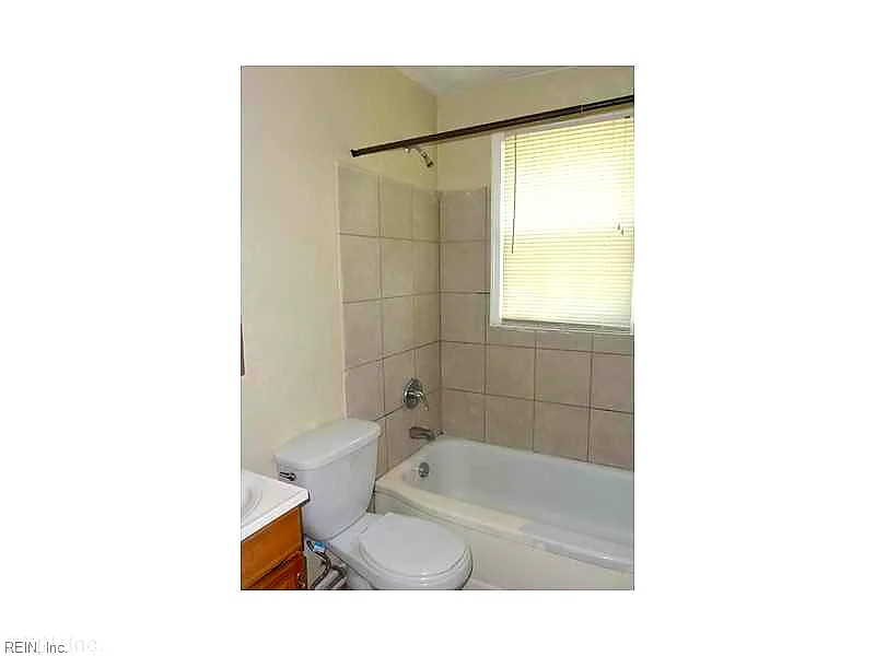 700 Homestead AVE, HAMPTON VA 23661 - Photo 4