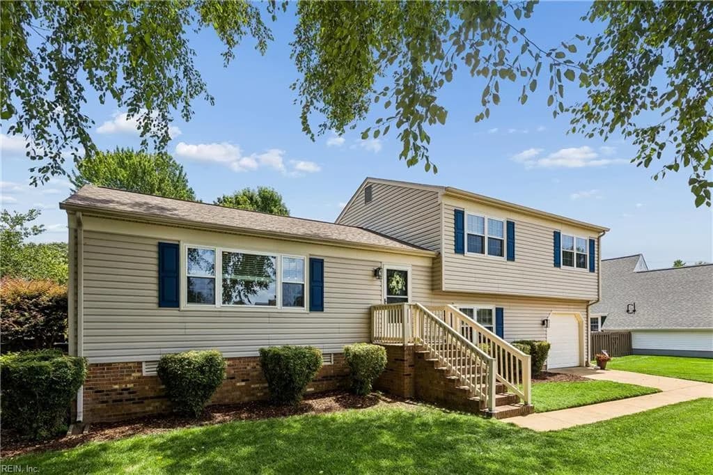 112 Drummonds WAY, HAMPTON VA 23669 - Photo 4