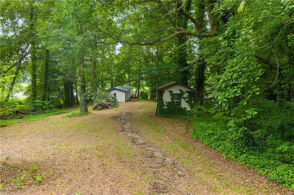 3938 Paradise Point RD, HAYES VA 23072 - Photo 3
