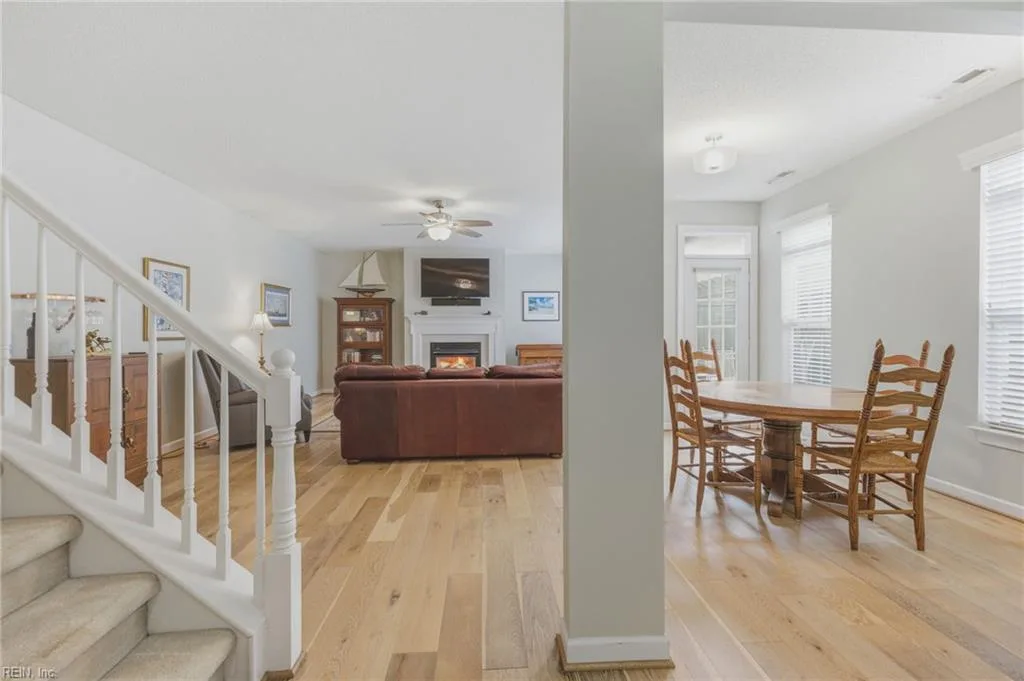 1115 Chancellor Walk CT, VIRGINIABEACH VA 23454 - Photo 5