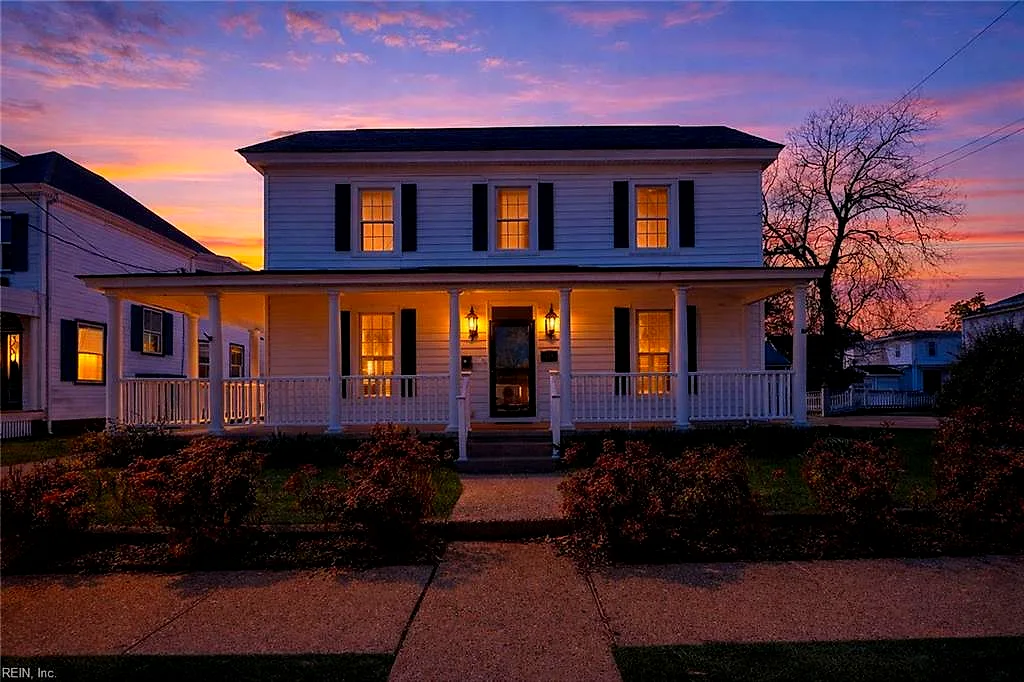 329 Center ST, HAMPTON VA 23669