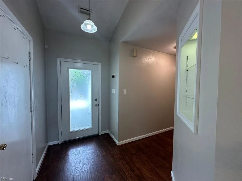 909 Chigwell RD, VIRGINIABEACH VA 23454 - Photo 4