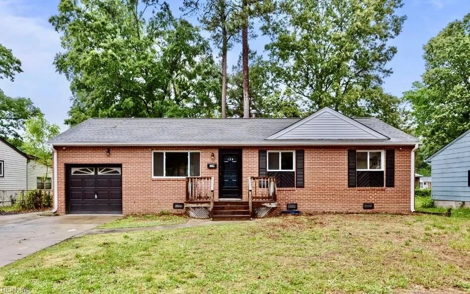 129 Saint Stephens DR, NEWPORTNEWS VA 23602
