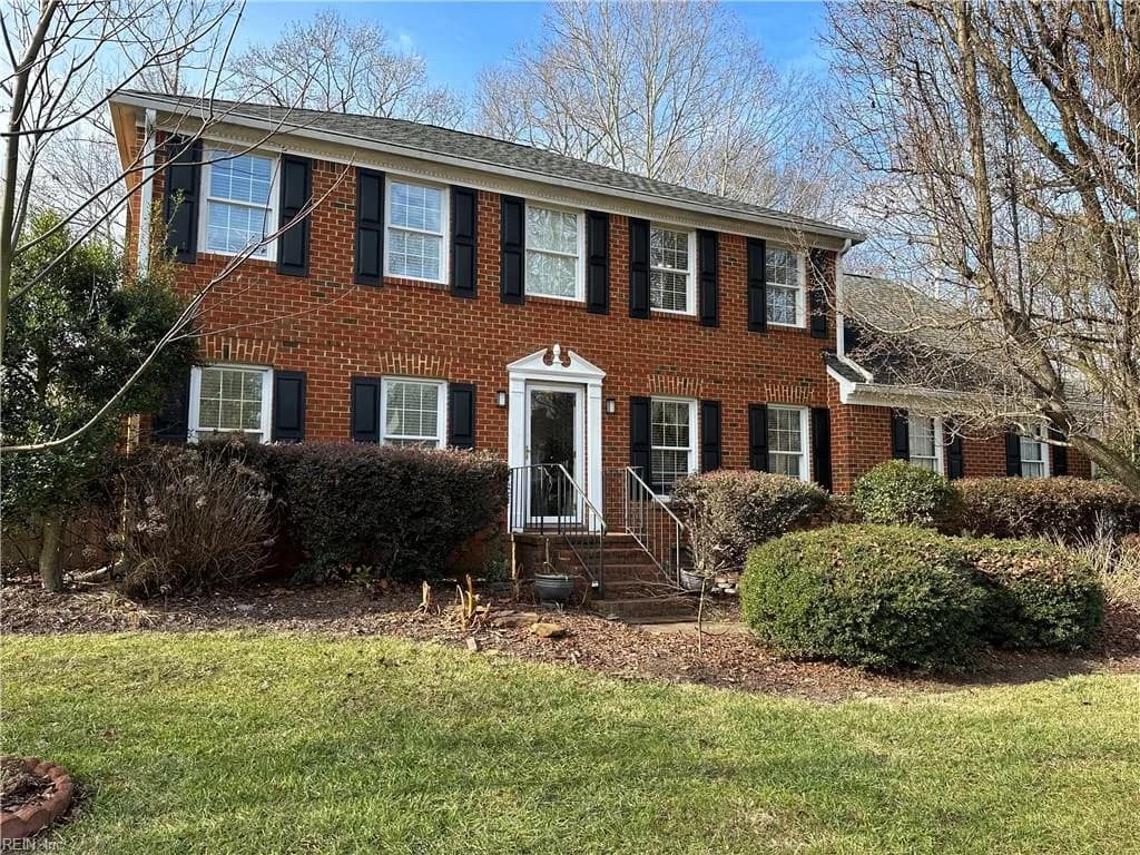 1704 Eagle Hill DR, CHESAPEAKE VA 23321 - Main photo