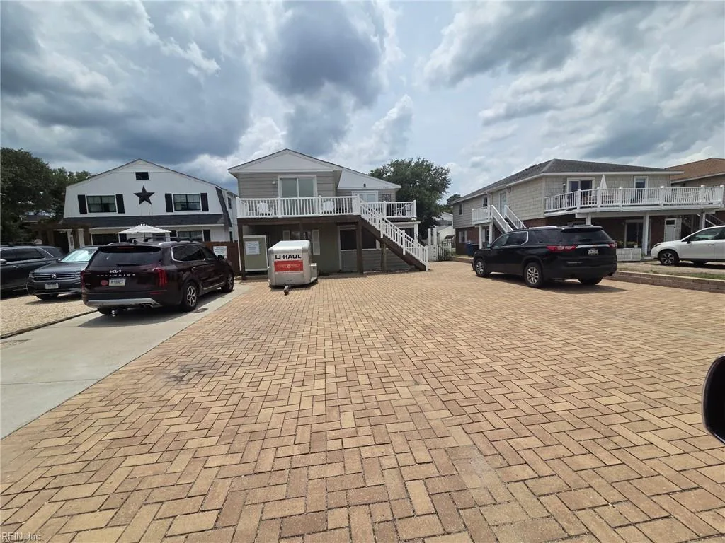 4405 Ocean View AVE, VIRGINIABEACH VA 23455