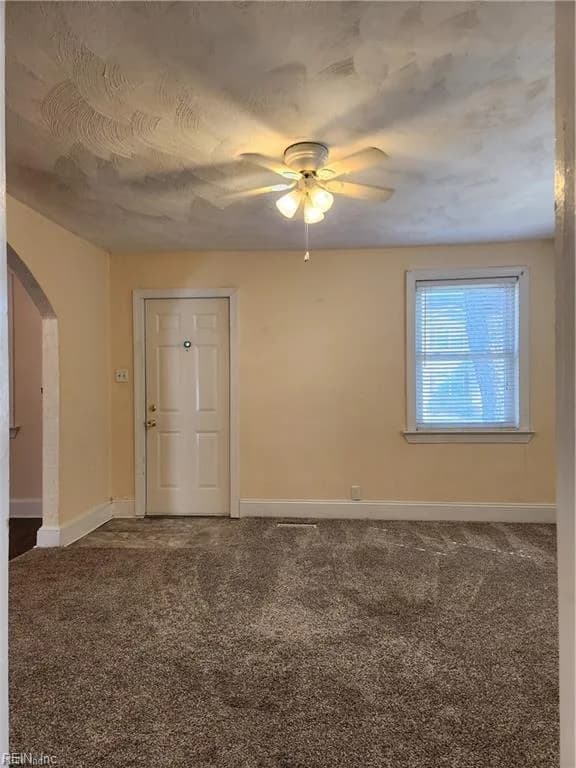 2400 CHARLESTON AVE, PORTSMOUTH VA 23704 - Photo 4