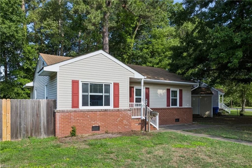612 Sun CT, NEWPORTNEWS VA 23605 - Photo 3