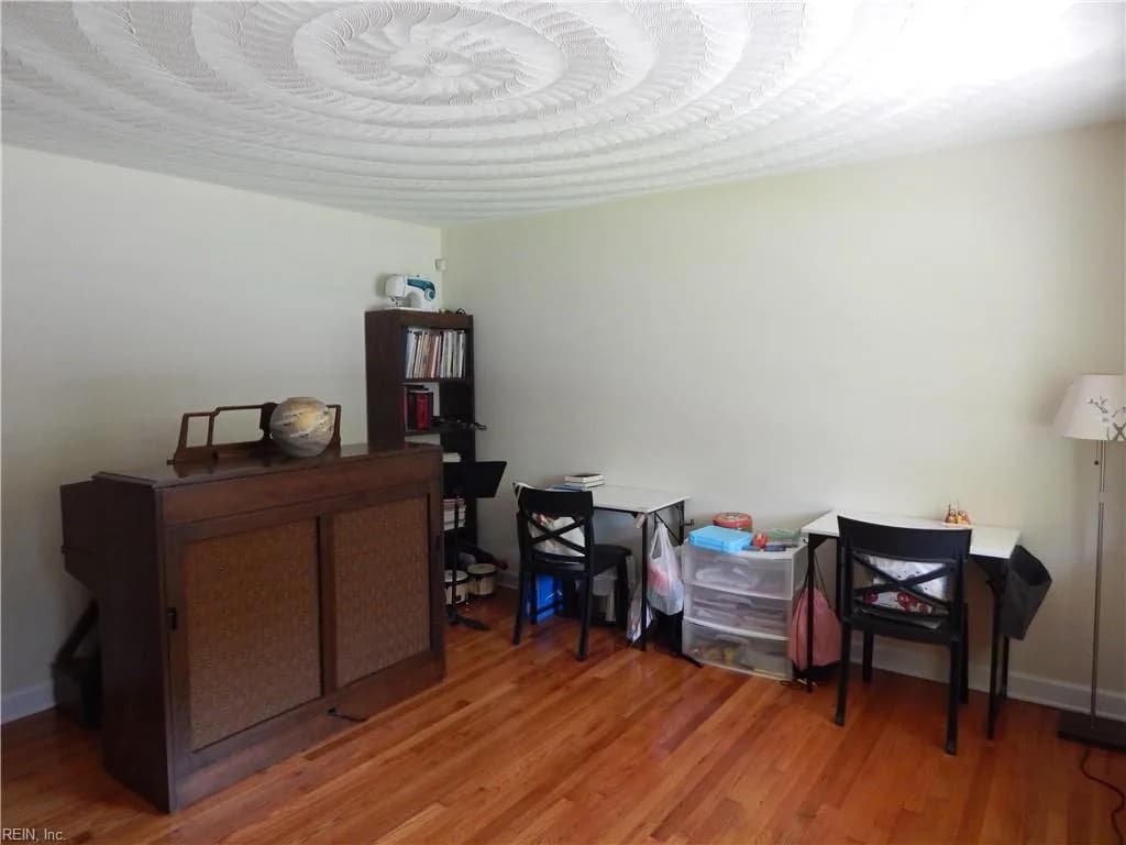 1024 Vanderploeg DR, CHESAPEAKE VA 23323 - Photo 3