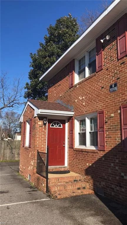350 Fort Worth AVE #7, NORFOLK VA 23505 - Photo 2