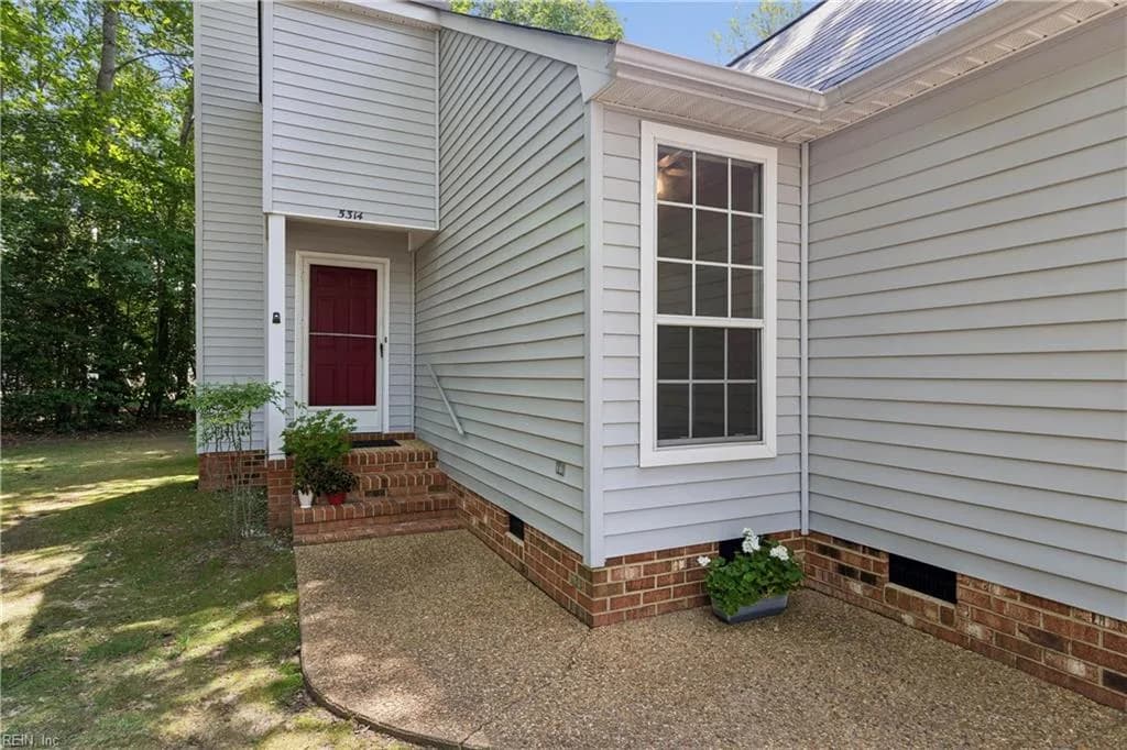 5314 Sloane SQ, WILLIAMSBURG VA 23188 - Photo 3