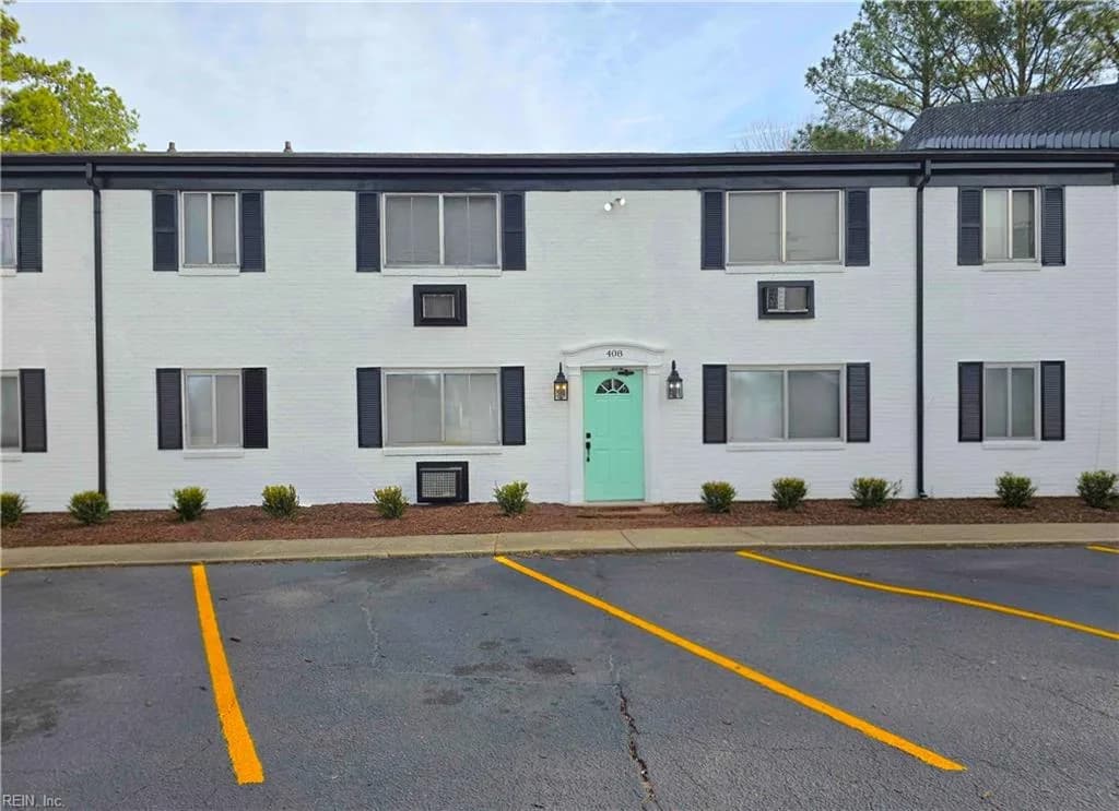 406 Bosley AVE #D, SUFFOLK VA 23434 - Photo 3