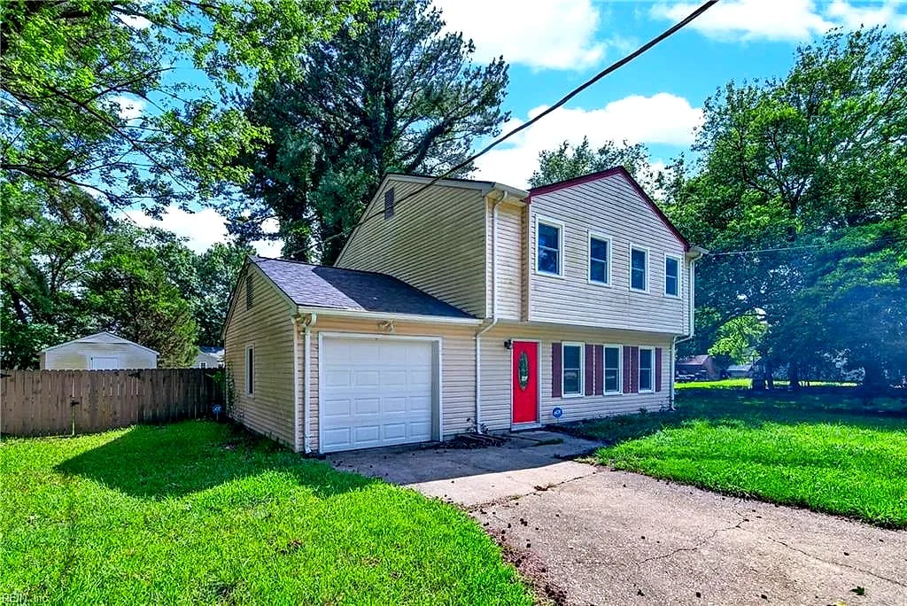 158 Saunders RD, Hampton — 4 bed Residential, 1,512 sqft