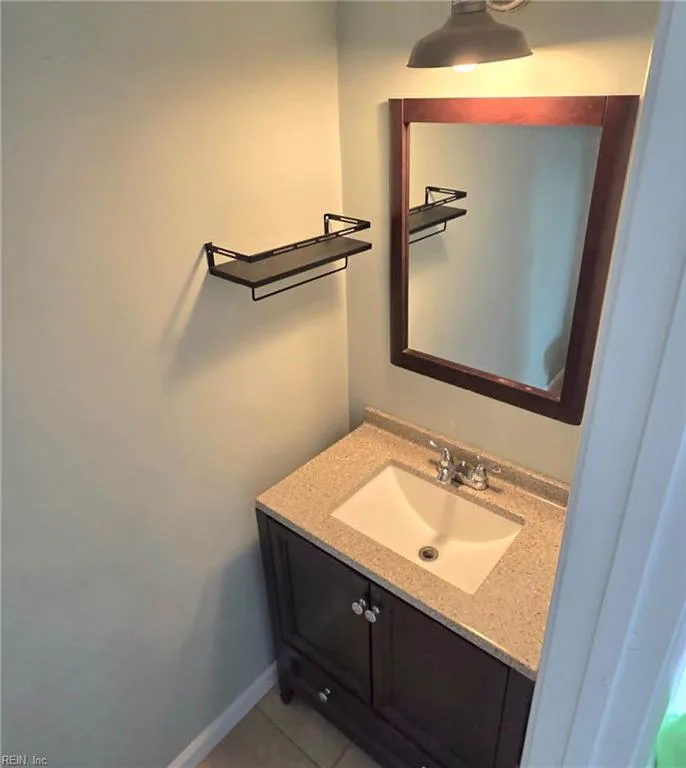 708 Alder CIR, VIRGINIABEACH VA 23462 - Photo 5