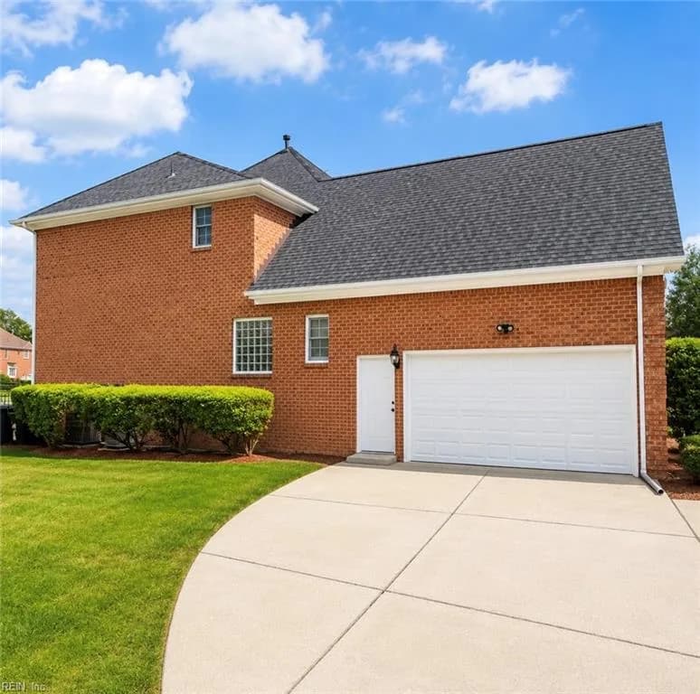 1176 Knights Bridge LN, VIRGINIABEACH VA 23455 - Photo 4
