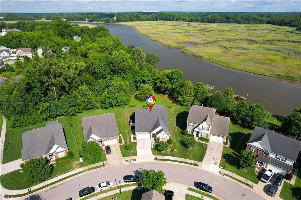 2511 Saint Martin DR, Suffolk — 4 bed Residential, 2,689 sqft