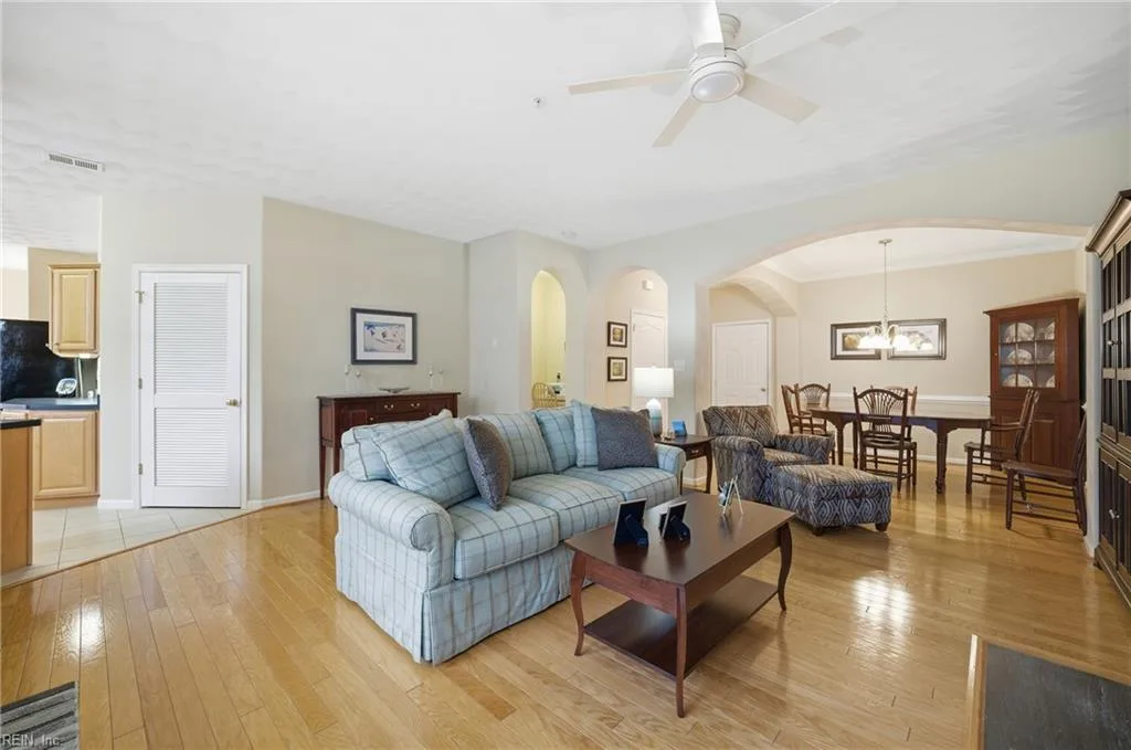 2811 Crescent Moon CT, VIRGINIABEACH VA 23456 - Photo 3