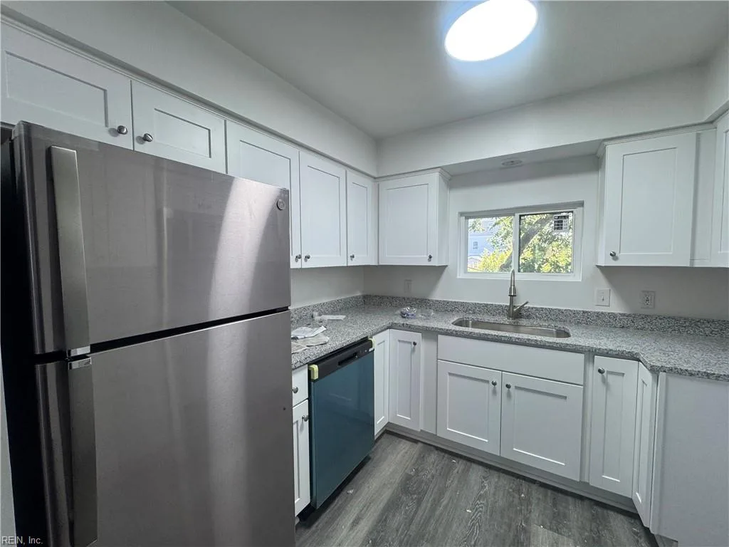 1125 Little Bay AVE #4, NORFOLK VA 23503 - Photo 4