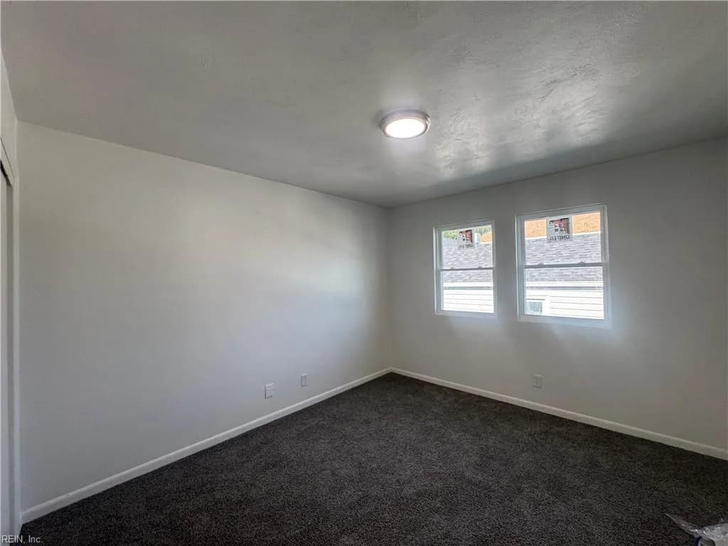 1125 Little Bay AVE #4, NORFOLK VA 23503 - Photo 5