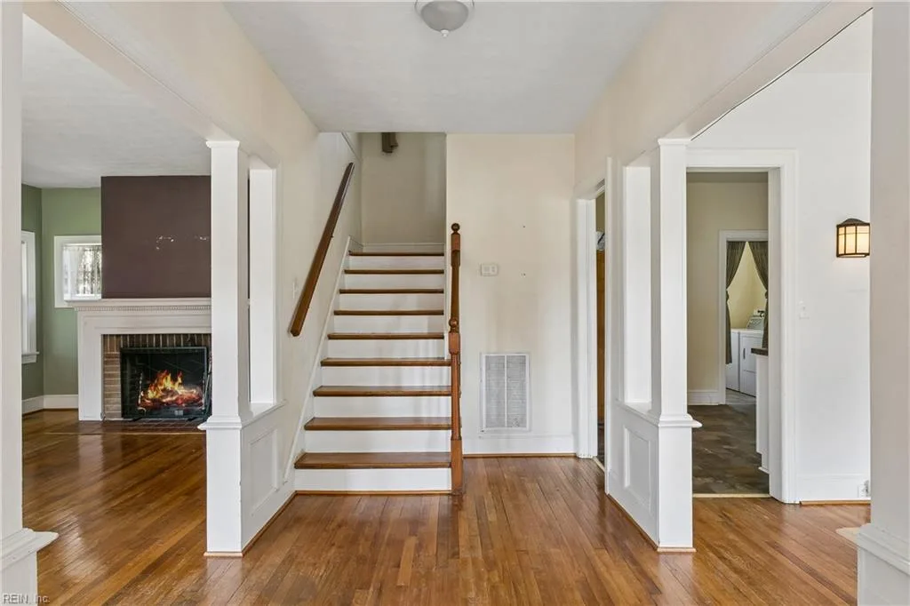 4534 George Wash Memorial HWY, HAYES VA 23072 - Photo 5