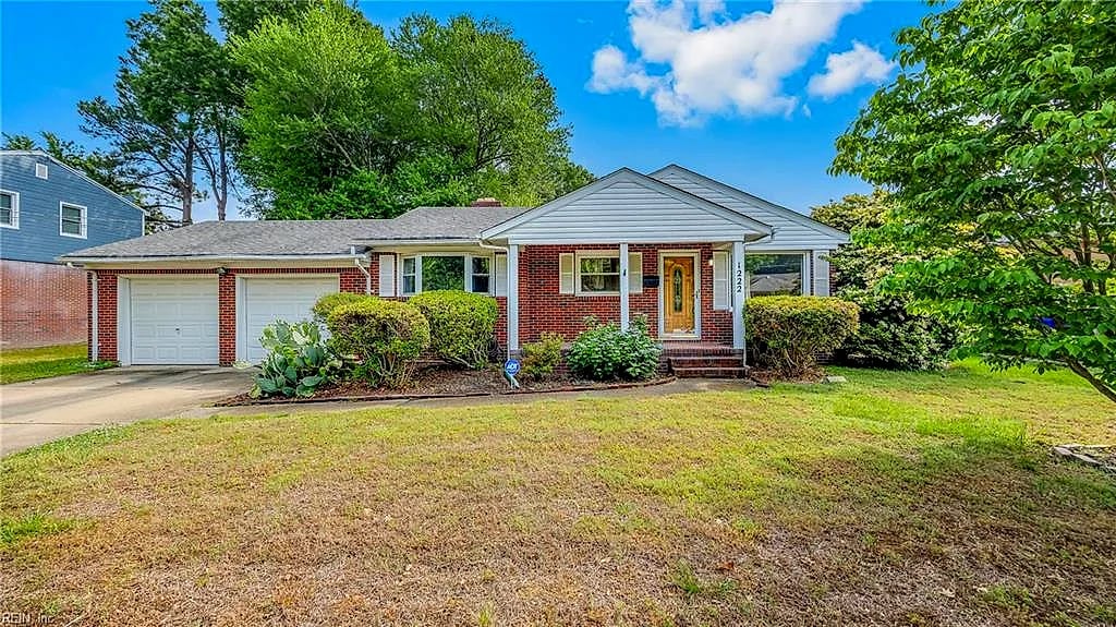 1222 Pascal PL, Norfolk — 3 bed Residential, 1,422 sqft