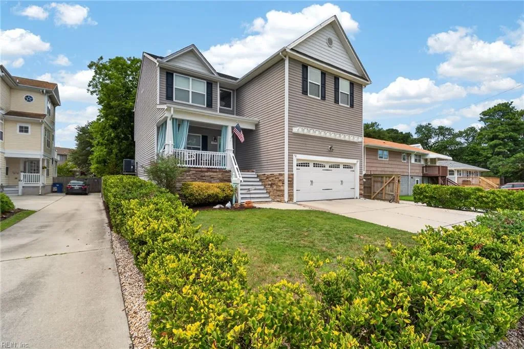 9515 14th Bay ST, Norfolk — 4 bed Residential, 2,350 sqft