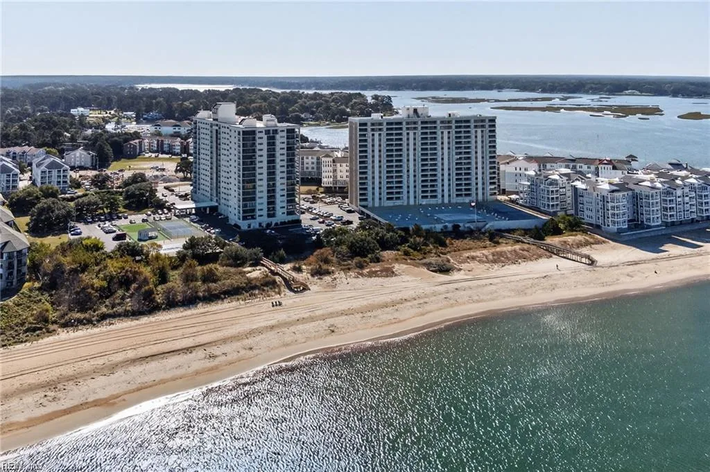 3288 Page AVE #105, VIRGINIABEACH VA 23451