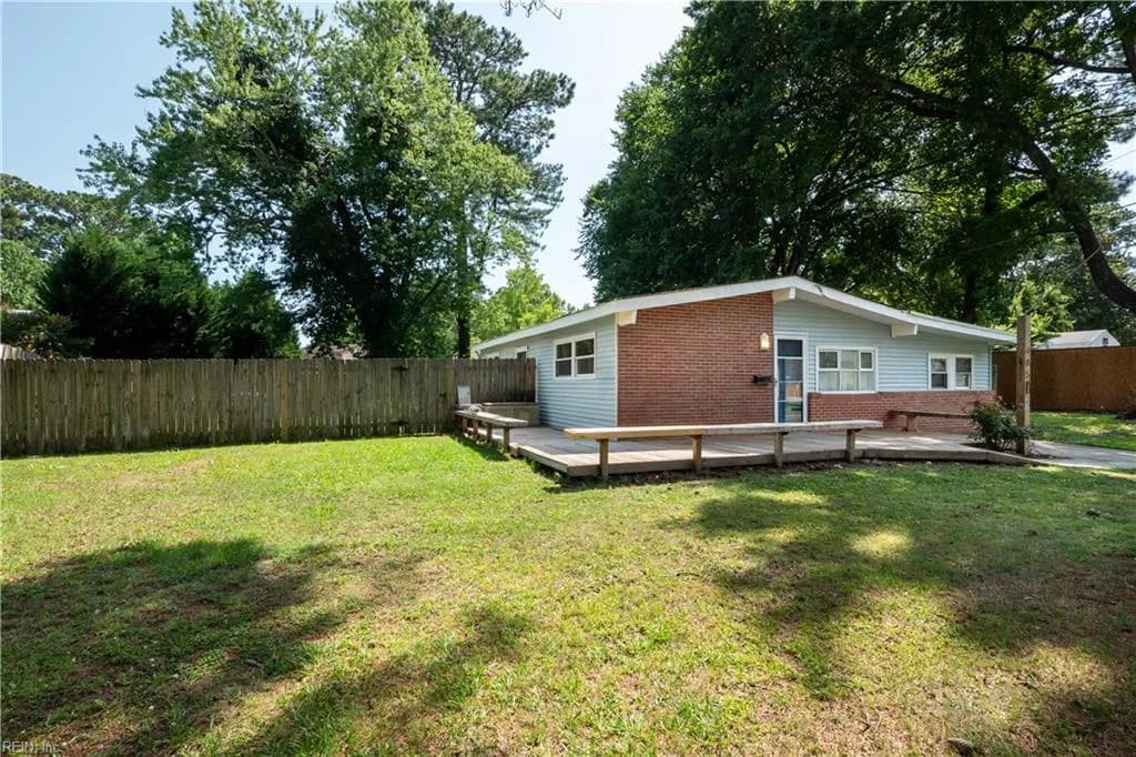 485 Cronin RD, VIRGINIABEACH VA 23452 - Photo 2