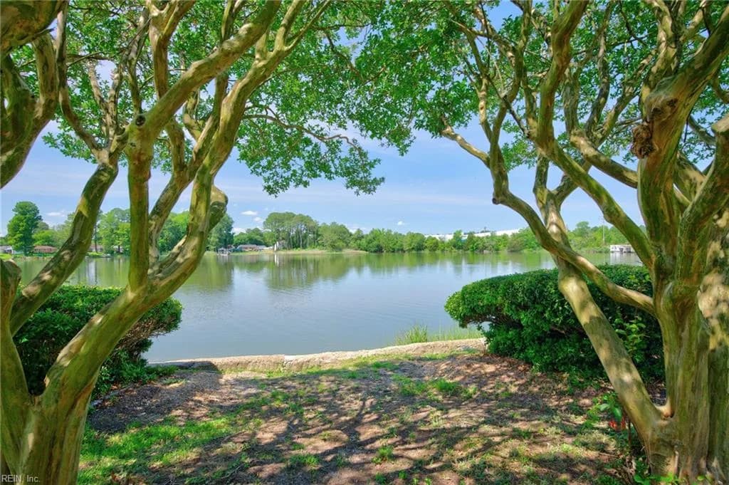 4734 Race ST, PORTSMOUTH VA 23707 - Photo 4