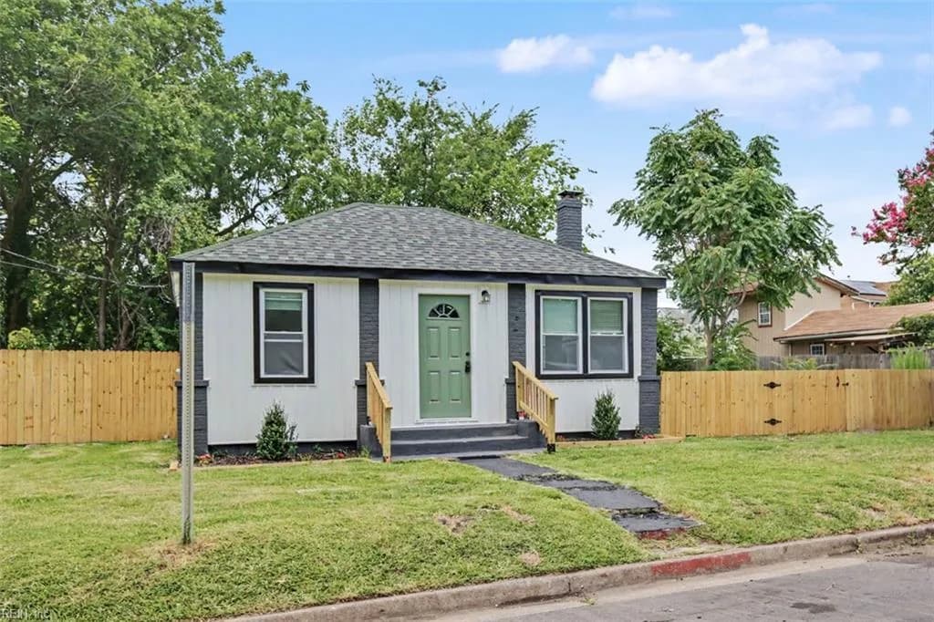 905 Butt ST, CHESAPEAKE VA 23324 - Photo 3