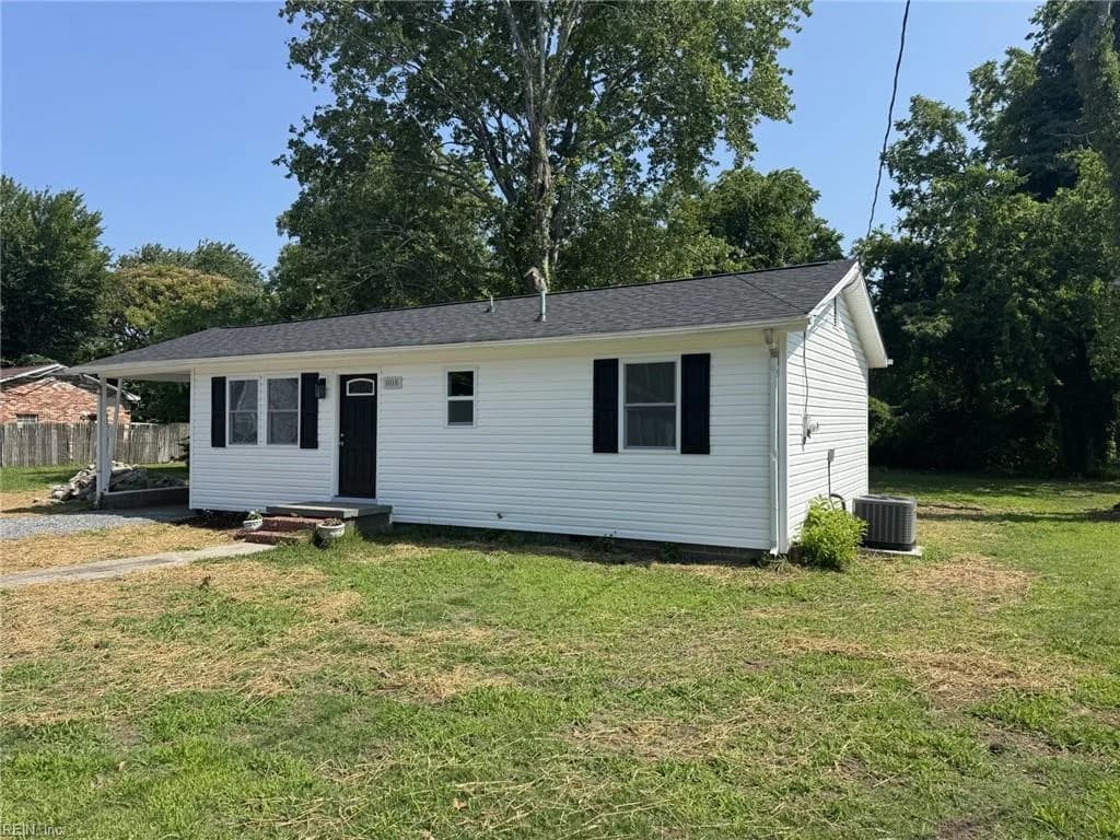 1018 Rowe ST, HAMPTON VA 23669 - Photo 3
