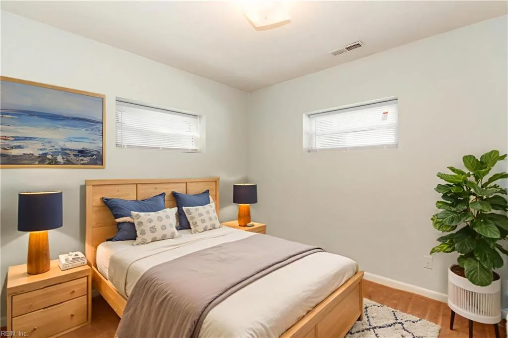 1443 W 40th ST #B, NORFOLK VA 23508 - Photo 4