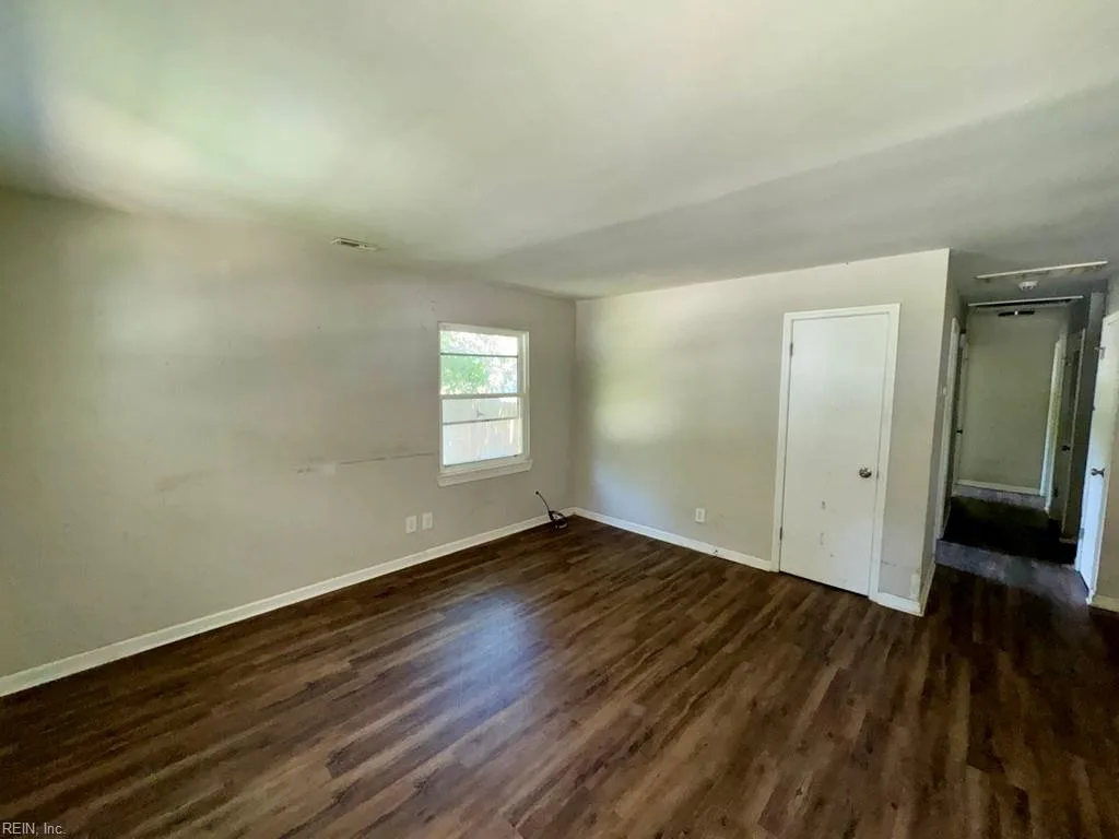 1264 Strand ST, NORFOLK VA 23513 - Photo 4