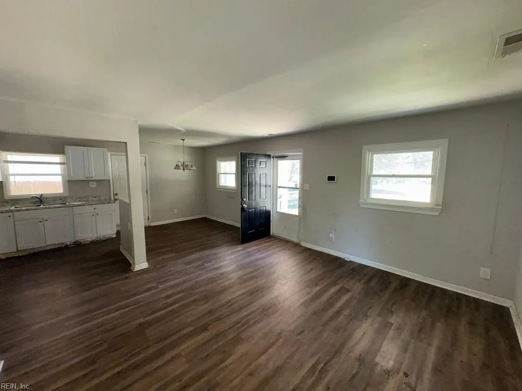 1264 Strand ST, NORFOLK VA 23513 - Photo 5
