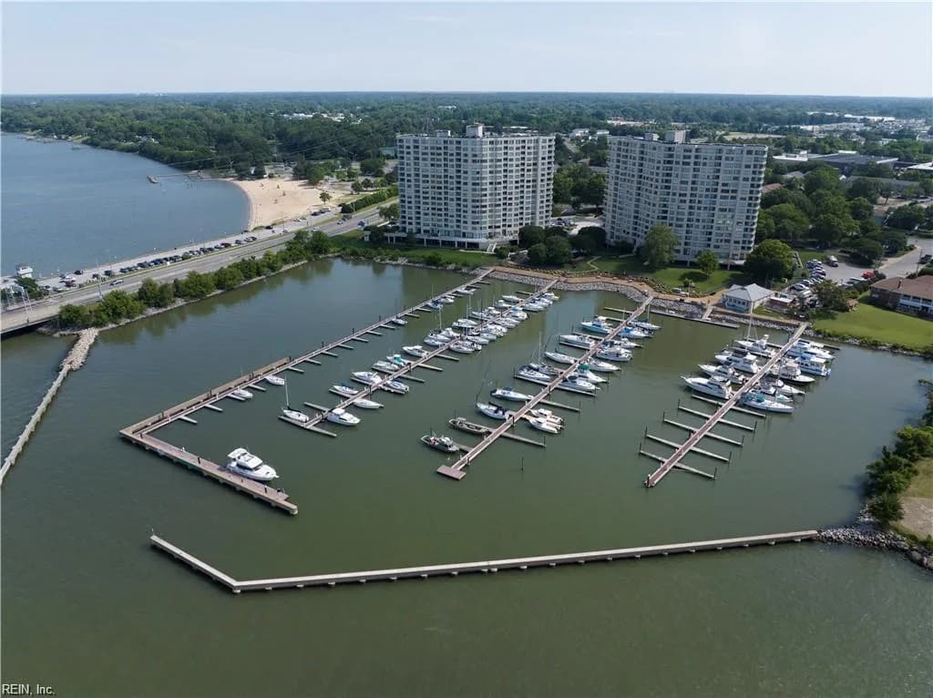 7501 River RD #4B, NEWPORTNEWS VA 23607 - Photo 3