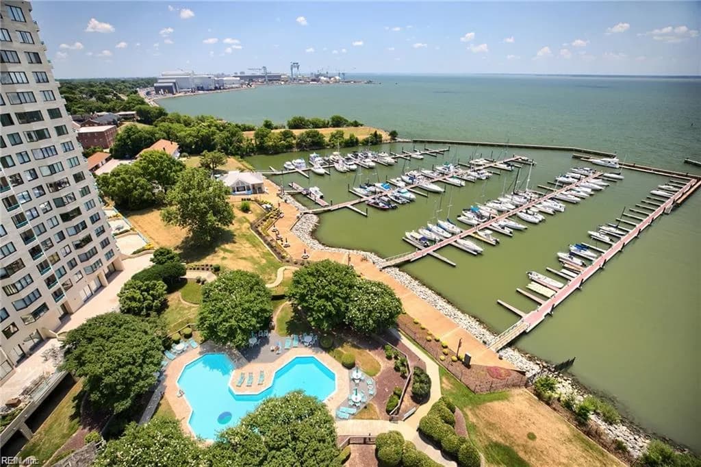 7501 River RD #4B, NEWPORTNEWS VA 23607 - Photo 4