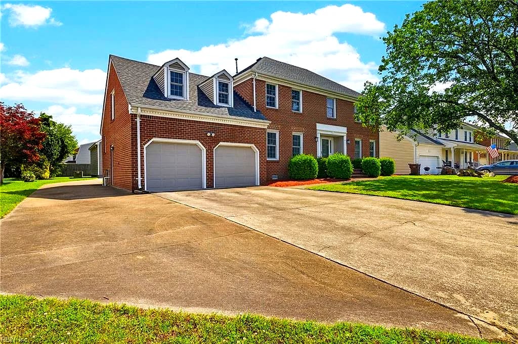 3626 Point Elizabeth DR, CHESAPEAKE VA 23321