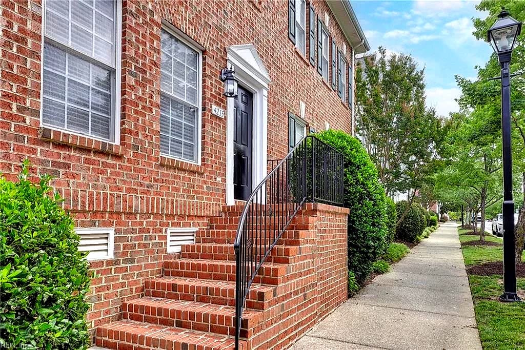 4215 New Town AVE, WILLIAMSBURG VA 23188 - Photo 4