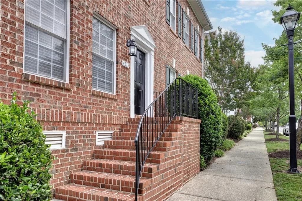 4215 New Town AVE, WILLIAMSBURG VA 23188 - Photo 4
