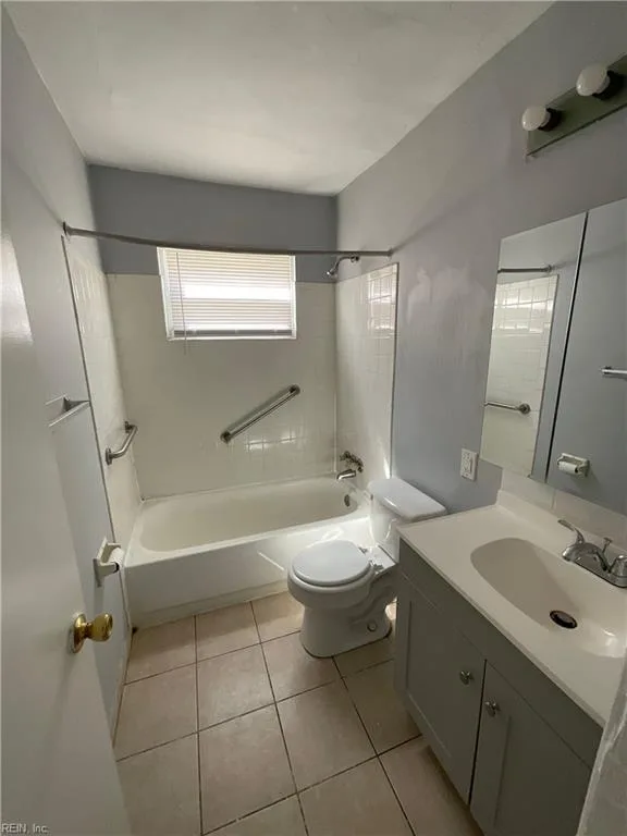 12 Pollux CIR E #1, PORTSMOUTH VA 23701 - Photo 5